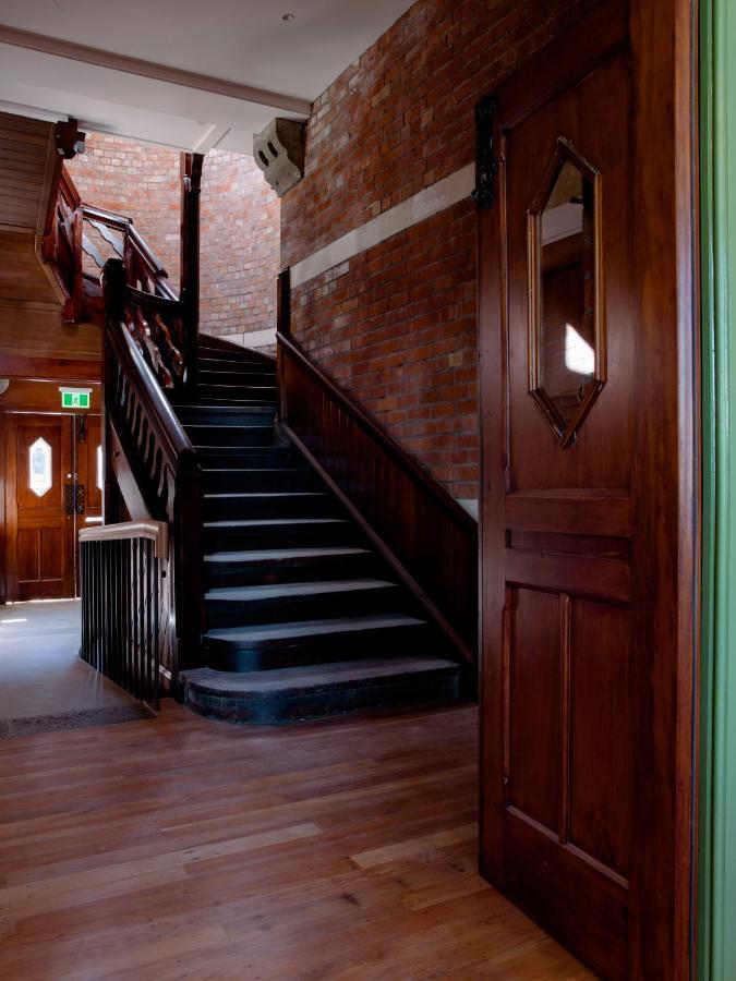 The Observatory Hotel Крайстчёрч Экстерьер фото The staircase