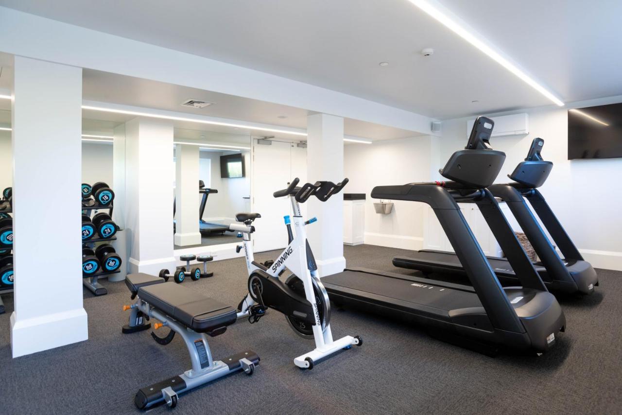 The Observatory Hotel Крайстчёрч Экстерьер фото The gym at the 1001 Club